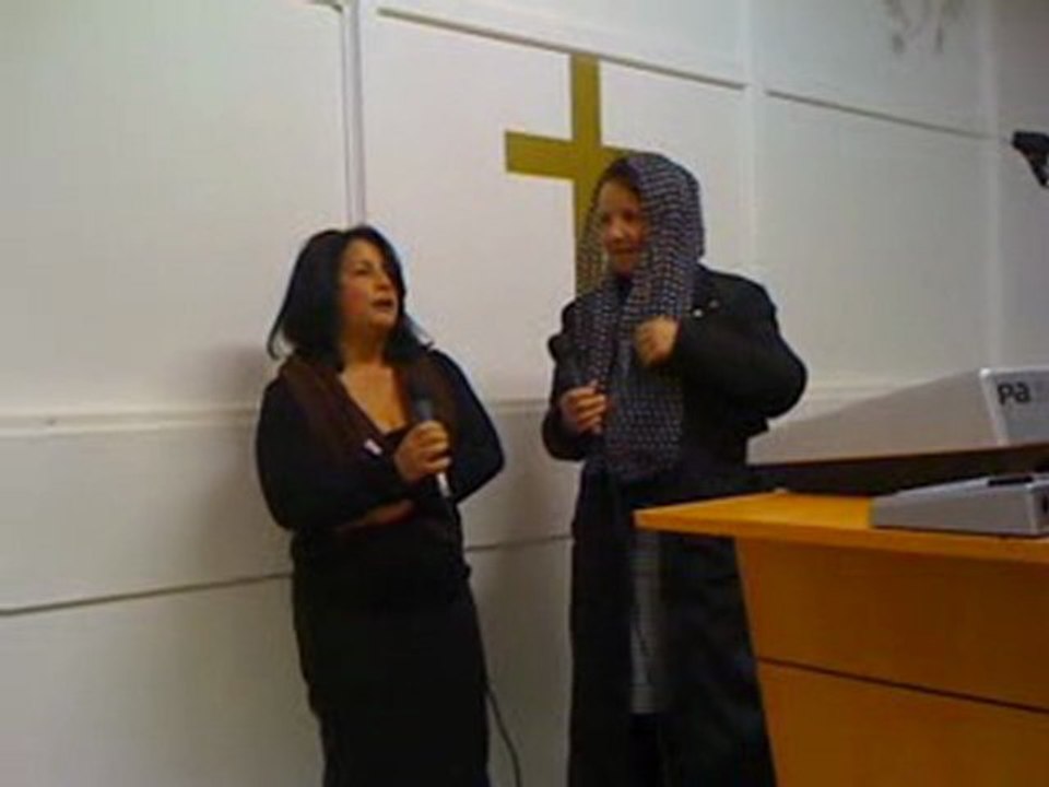 Les soeurs chantent pour le seigneur