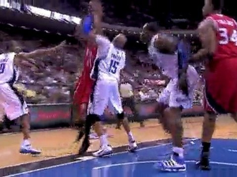 Dwight Howard sends Jamal Crawford's shot to the cheap seats