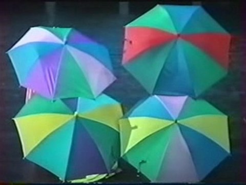 Gala de danse 2001-Chantons sous la pluie