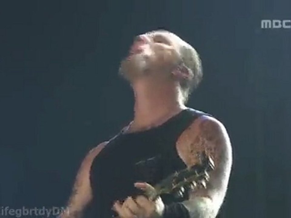 Metallica - Creeping Death [Live Seoul , 15 Août 2006]