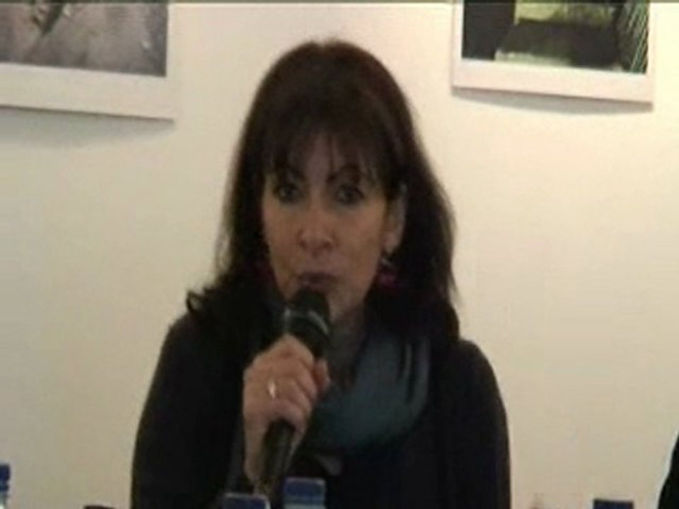 Anne Hidalgo Débat sur la santé Confluences 20e