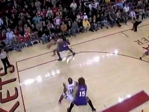 Trevor Ariza hits the three to tie the game late and send it