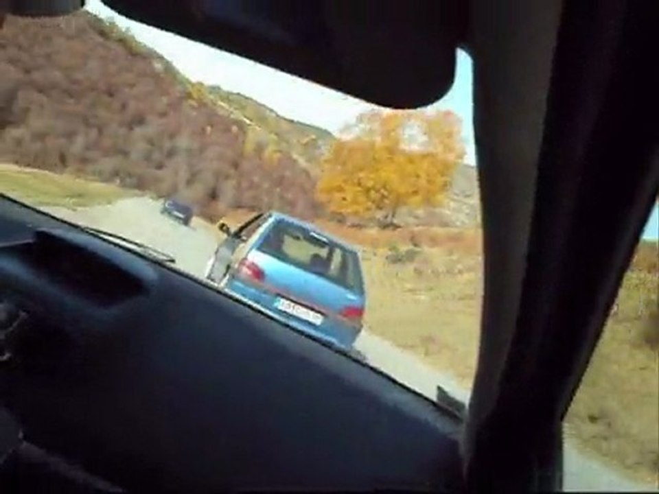 14. Les 100 rugissantes "Talibans de l asphalte"