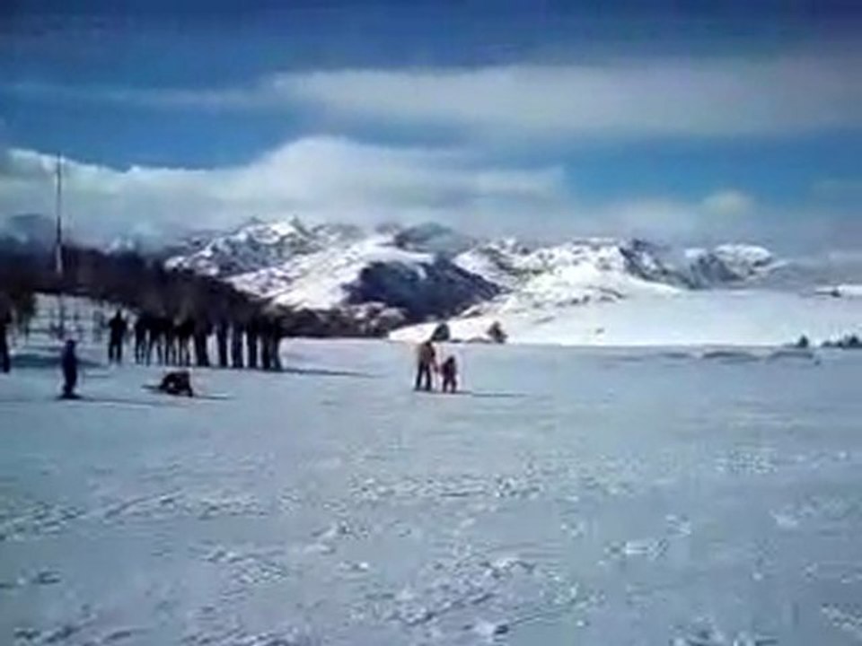 Beille - 1er vraie descente en ski pour Lucile