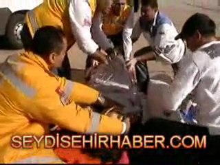 Nişanlı çift hava ambulansı ile Konayya sevk edildi