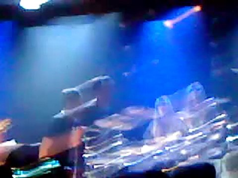 AqME - pornographie live a l'orange bleu