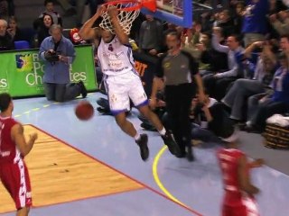 dunk du match: Tommy Gunn