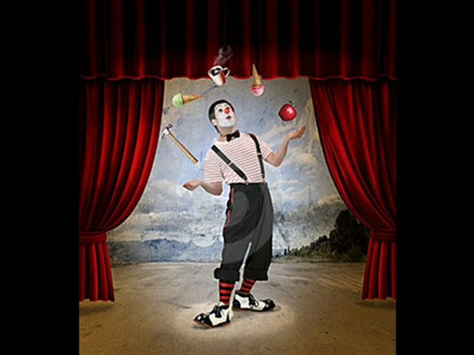 Ercan KOVAN Baris BİLGİÇ Yalandan Sarılmalar