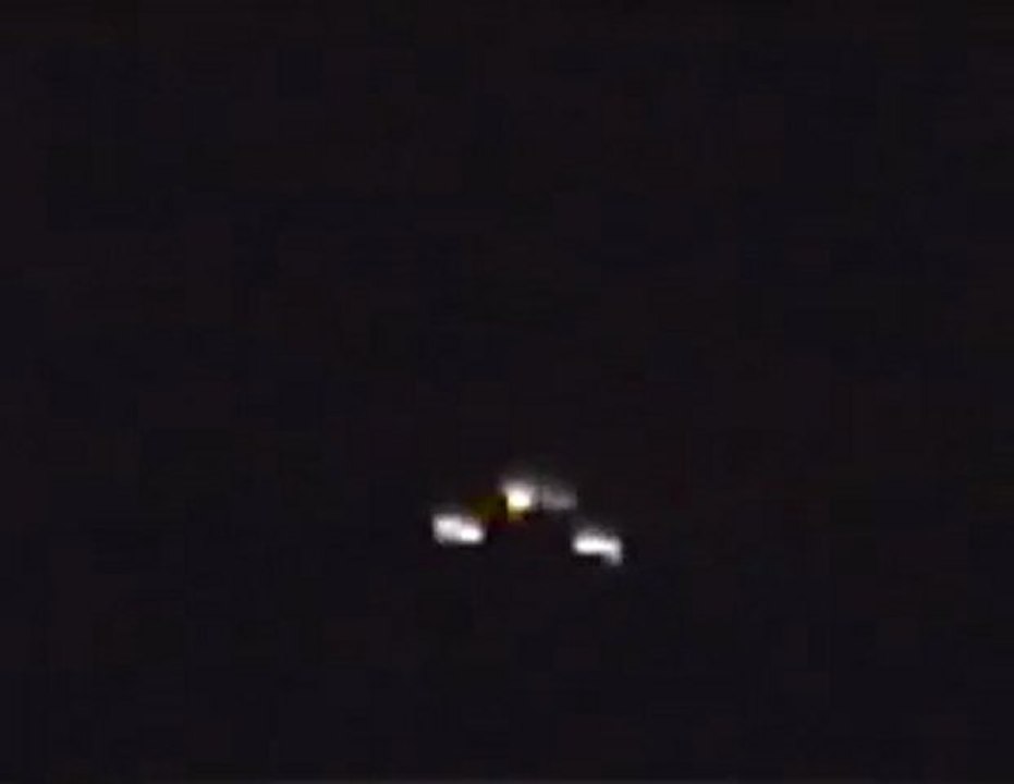 UFO small TRIANGLE