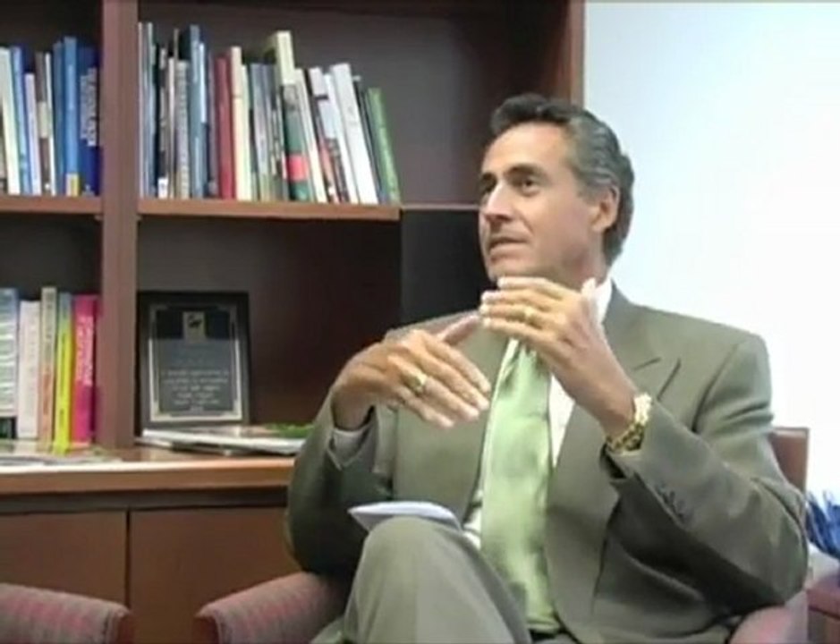 Drive: The Surprising Truth About What Motivates Us (Hardcov