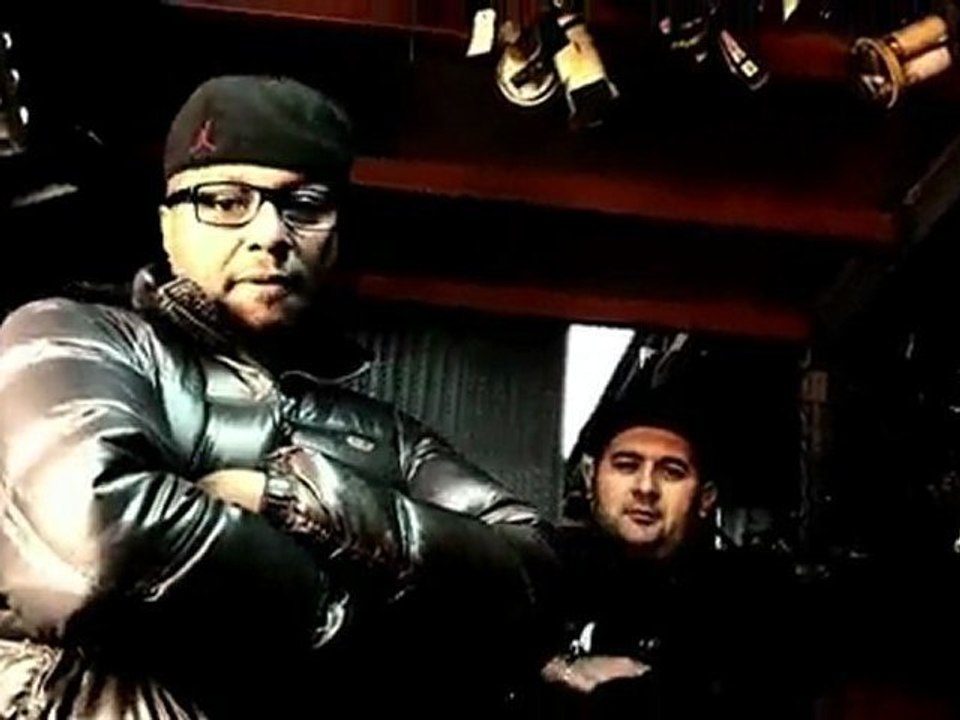 ash -n- funest  introvincible