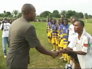 LA VISITE DE L'HONORABLE DELLY SESANGA A NIOKI ( BANDUNDU)