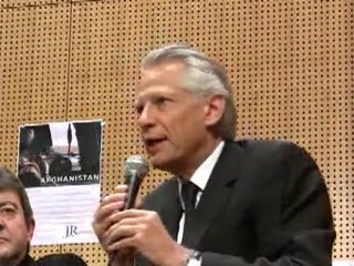 "Il faut engager un processus de retrait en Afghanistan"