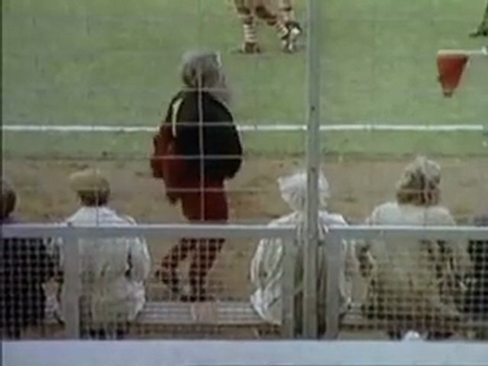 Felsefi Futbol