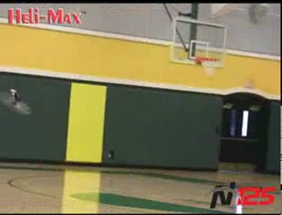 Heli-Max Novus 125 CP RTF Helicopter - Action Shots