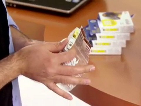 How to replace the ink cartridges in an Epson Artisan AIO