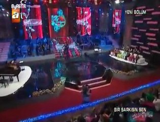 Ismail YK enstrümental şov