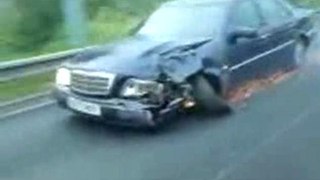 Mercedes drives with Crash