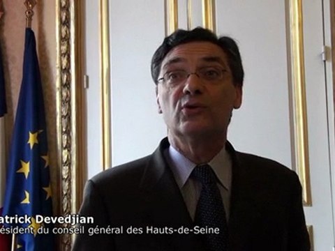 Stop à la propagande socialiste dans les associations d’élus