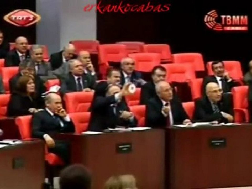 Meclis'te Yumruklar Konuştu..!   2 Şubat 2010