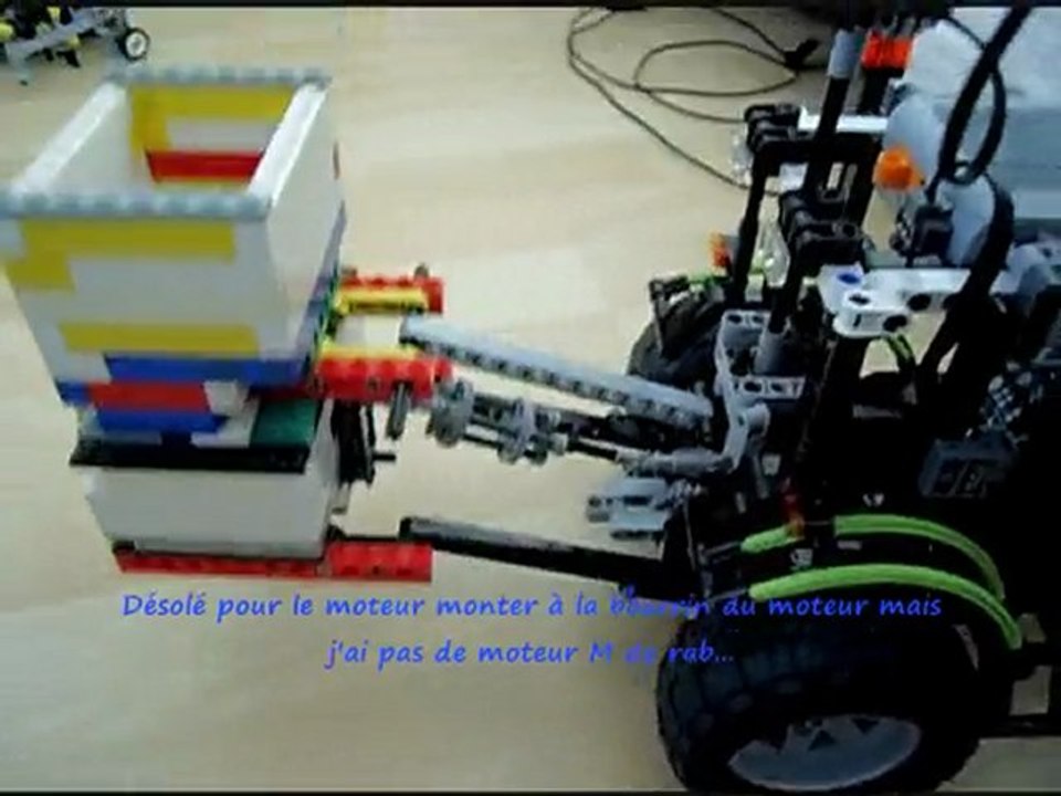 MOC - 8284 - 90% terminé...