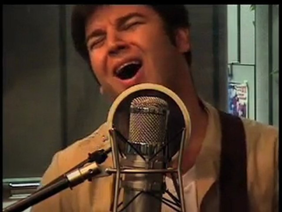 Eli "Paperboy" Reed Performs Live In-Studio