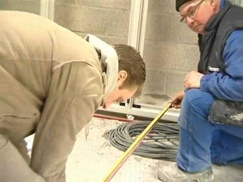 Calaisis TV: L'oeilleton d'émma le batiment épisode 3