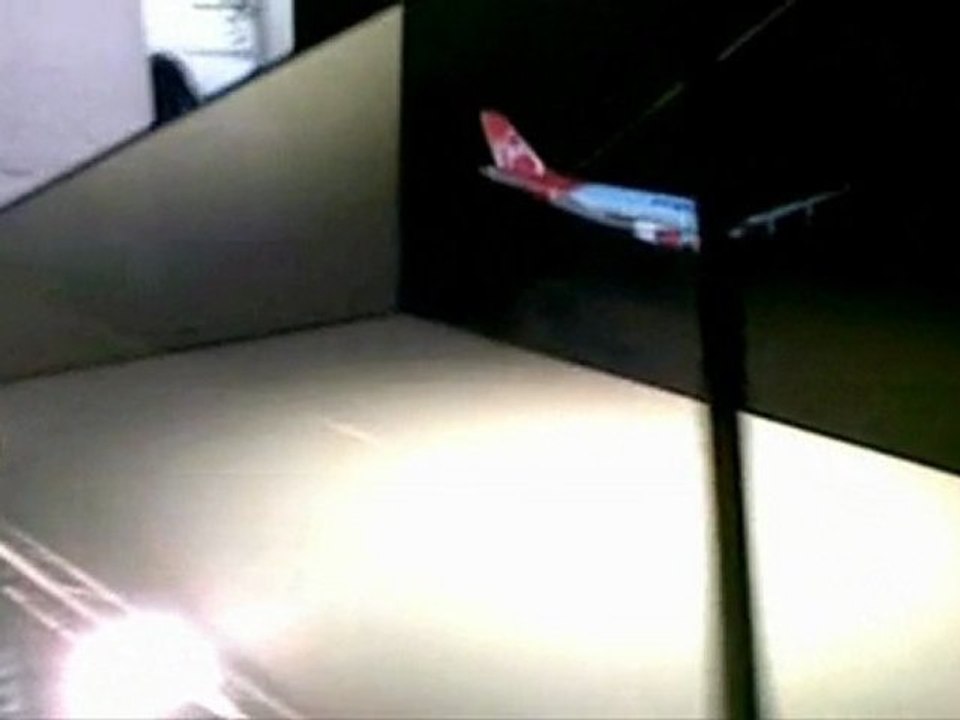 Virgin Atlantic Floating 3D Hologram