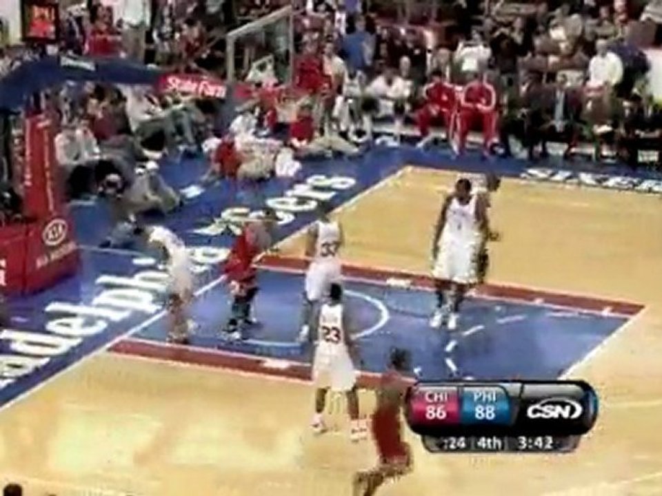 Derrick Rose Crossover and Dunk