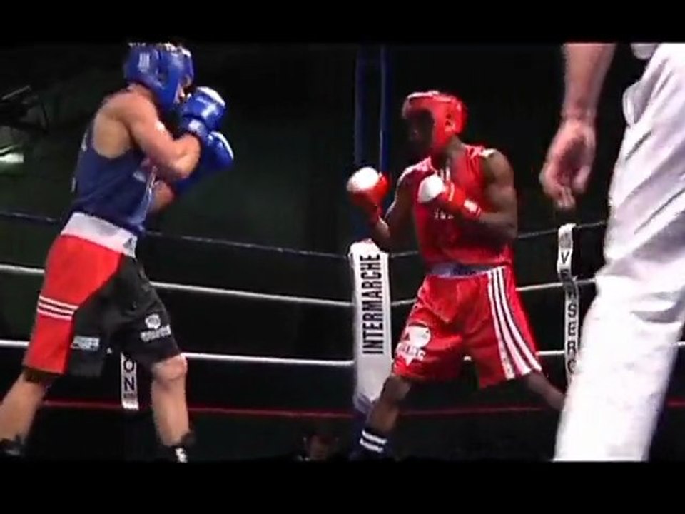 Quarts de finale du Championnat français de Boxe à Troyes