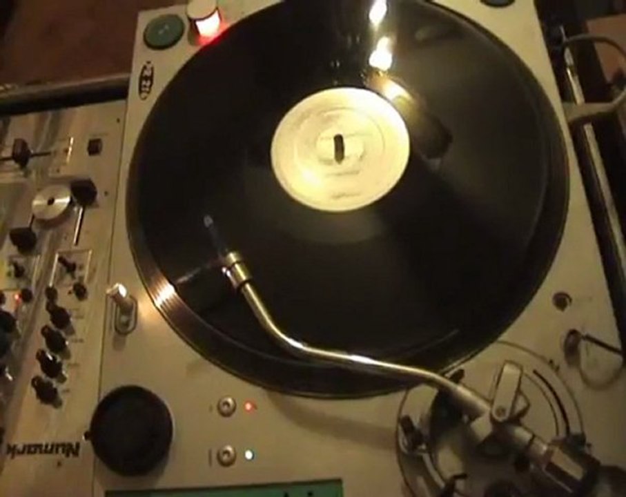 Tony Simmons - I can't let you go