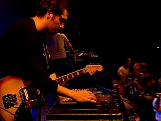 Delorean. Gaztea live. Seasun