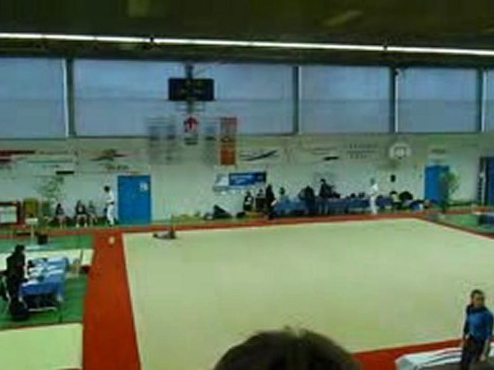 concours gym janvier 09 Léa