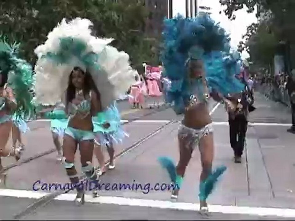 Sambamora with Loco Bloco at the San Francisco Pride Parade
