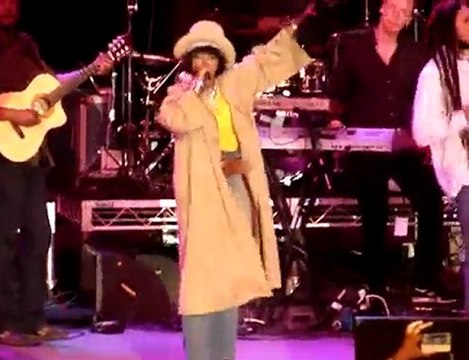 Lauryn Hill / Marley ~ Turn Your Lights Down Low ~ { live }