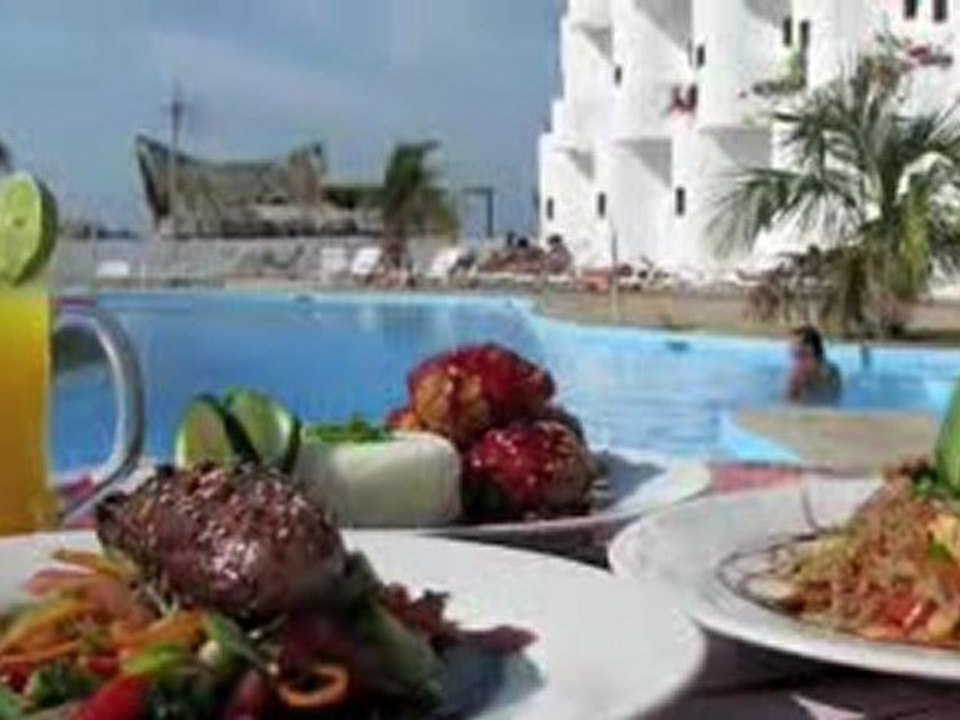 Peru Hostels - Loki del Mar, Mancora PERU