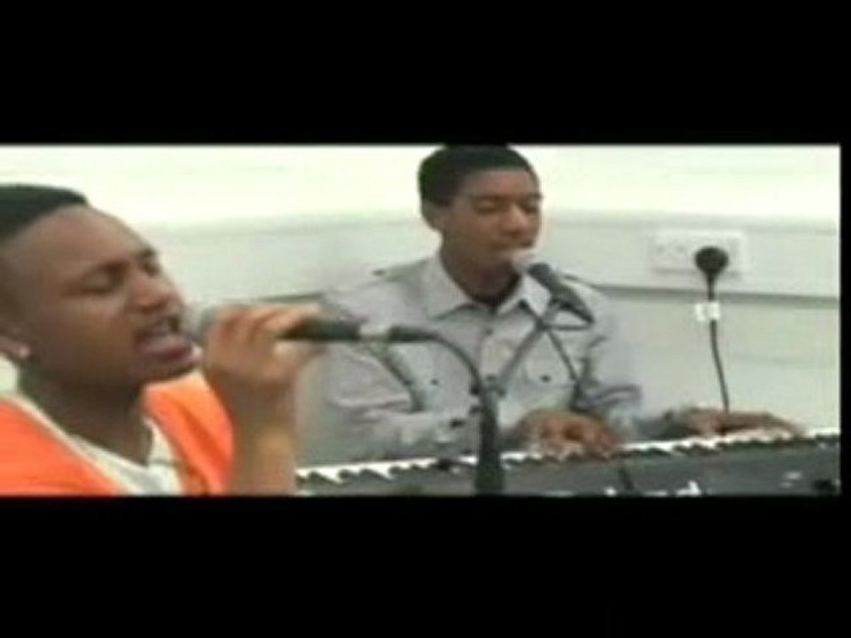 Crazy (Gnarls barkley)- Enrico Delves