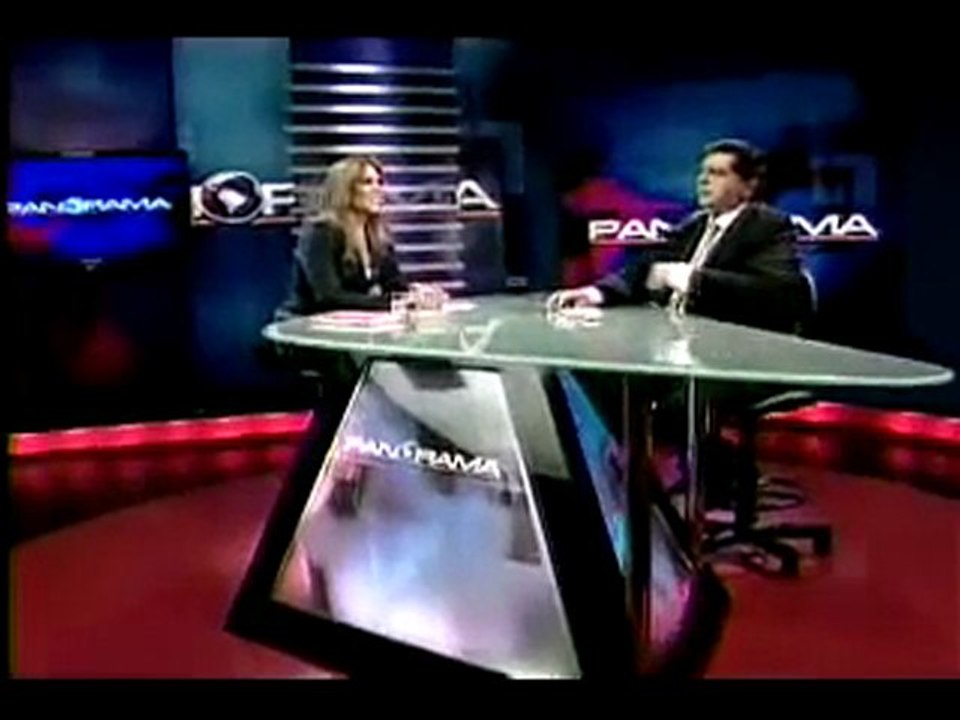 COMPLACIENTE ENTREVISTA DE PANORAMA A ALAN GARCÍA 1/3