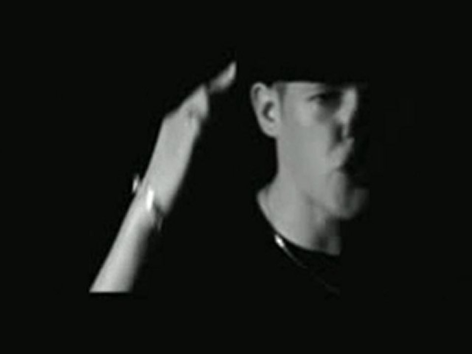 VII Je veux te voir te faire péter la cervelle