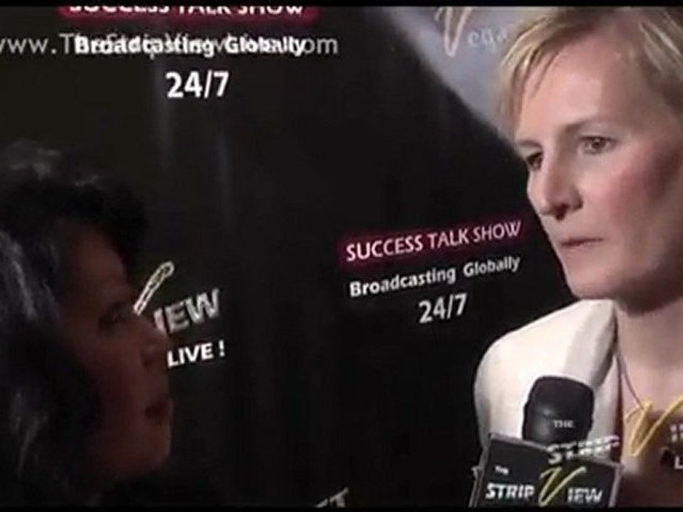 Kristin Frank - Red Carpet Interview - Digital Media Insider