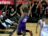 Robin Lopez grabs the offensive rebound and finishes with au