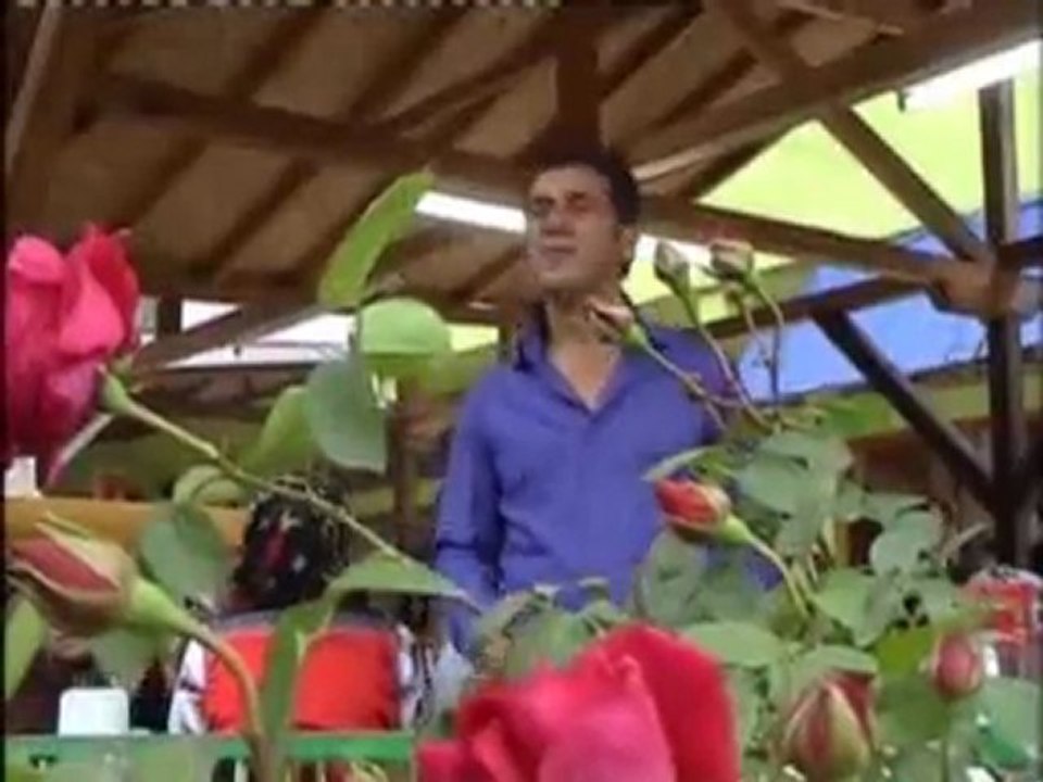 güzel ile taş taşı