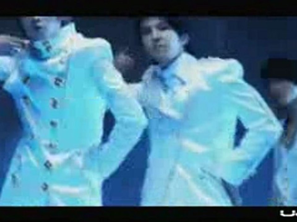 U-Kiss - Round Round (Ver. 2) MV