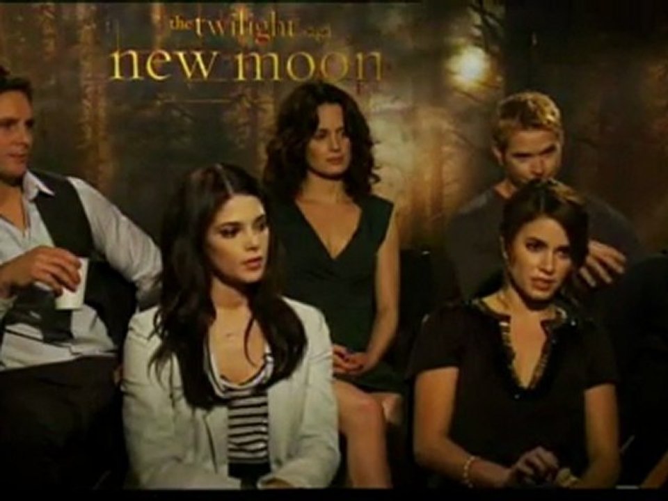 Cullen Family interview for New Moon the Twilight Saga