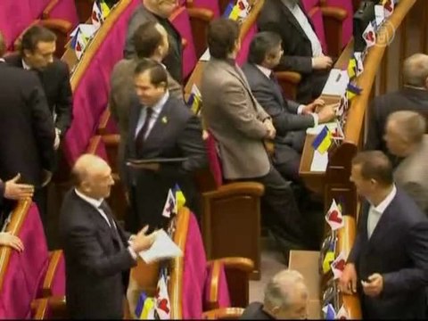 Тимошенко обвиняет своего соперника в мошенничестве на выбор