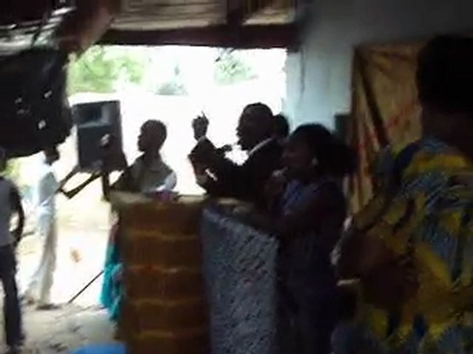MOV00105