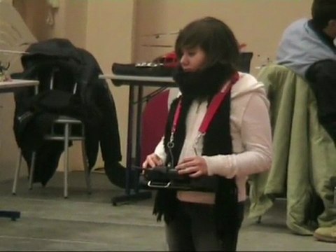 Agora le 24-01-2010 Emilie avec son Lama V4