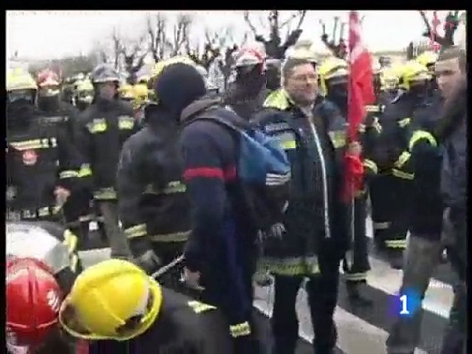 Manifestation suite à privatisation des pompiers espagnols