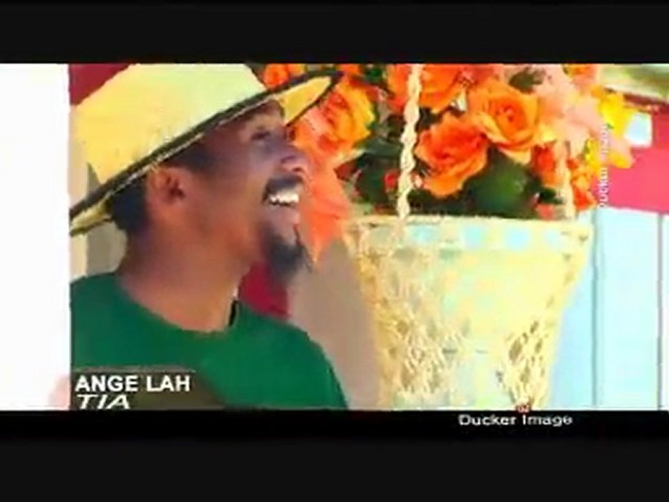 Angelah - Tia
