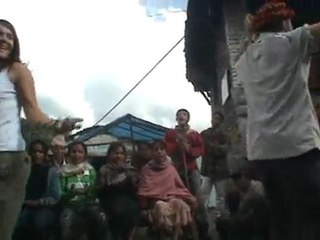 Tibet Népal - Moment de partage avec les enfants